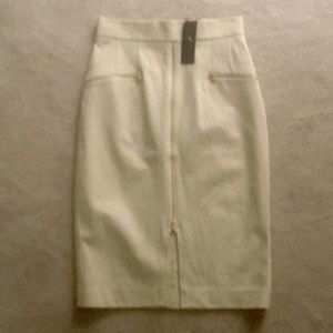 New with Tags BR pencil skirt size 4